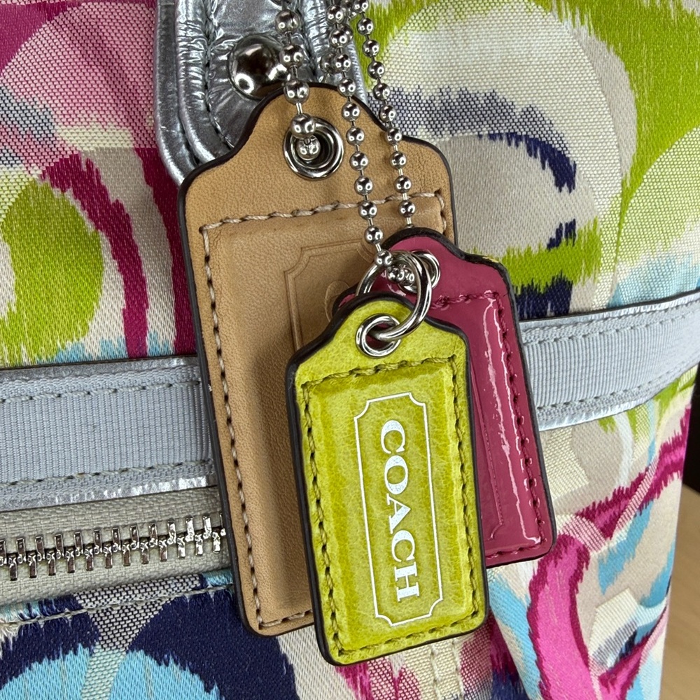 ๐ฅNWOT COACH - Poppy Ikat Signature C Multi/Silver Glam Tote Y2K - 45U088 - Picture 4 of 15